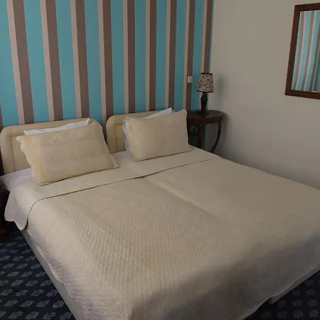 Hotel Residence Inn Hotel 3*